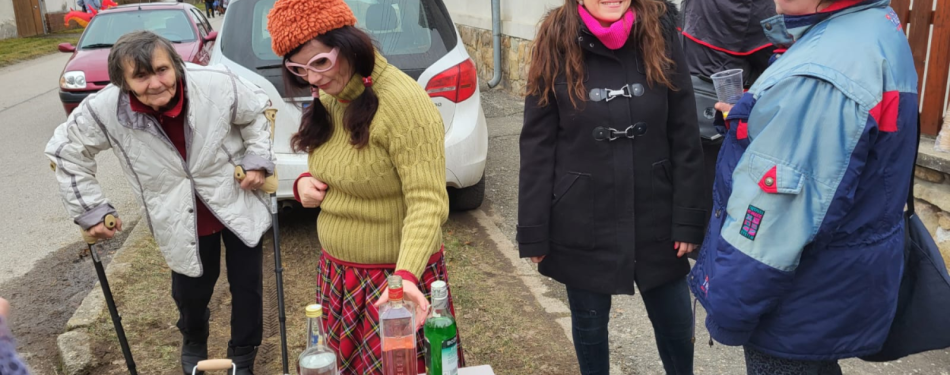 Foto Milevské maškary Milevské maškary navšítivily Skály