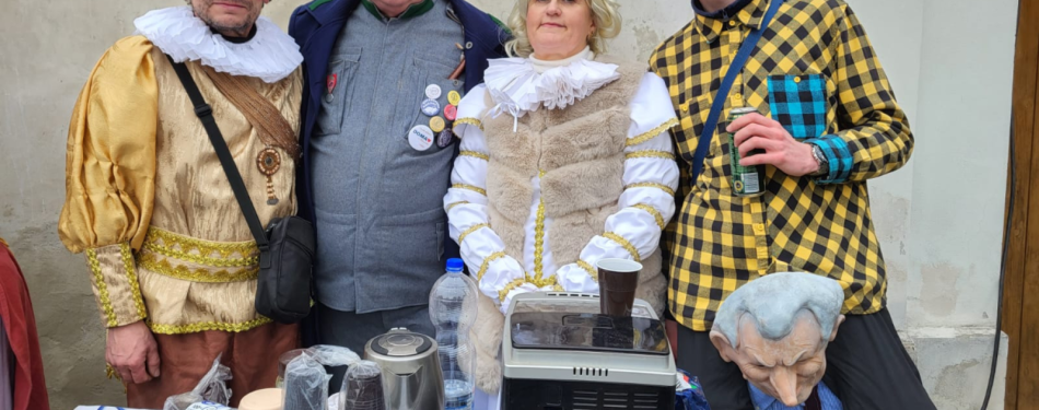 Foto Milevské maškary Milevské maškary navšítivily Skály