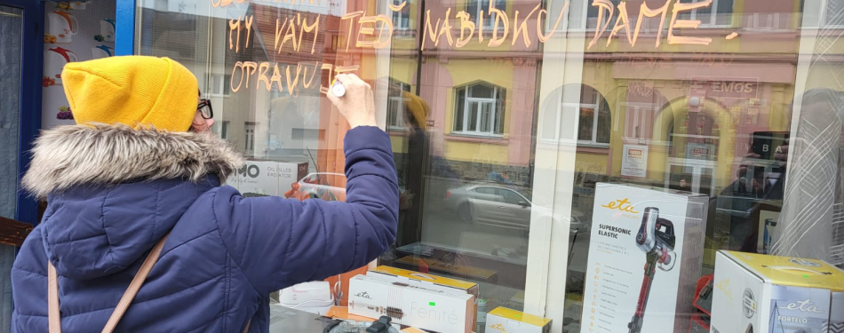 Foto k článku Psaní na výlohy