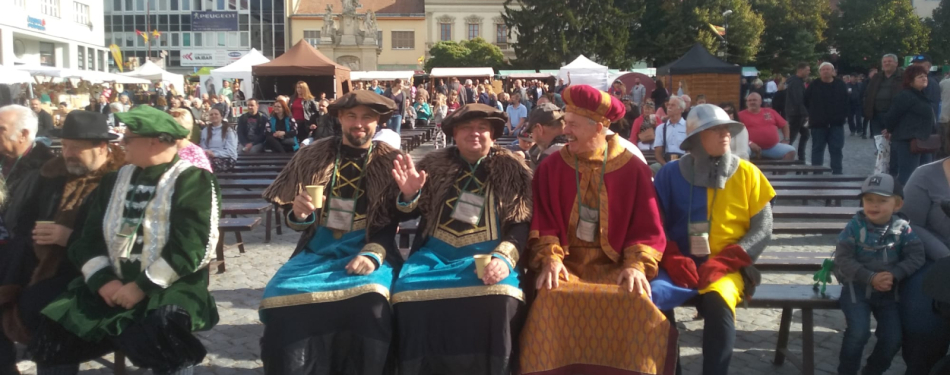 Foto Milevské maškary Burčákové slavnosti v Hustopečích