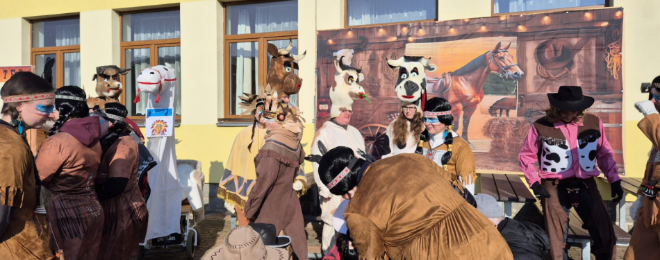 Foto Milevské maškary Masopust  ve Skalách 2025