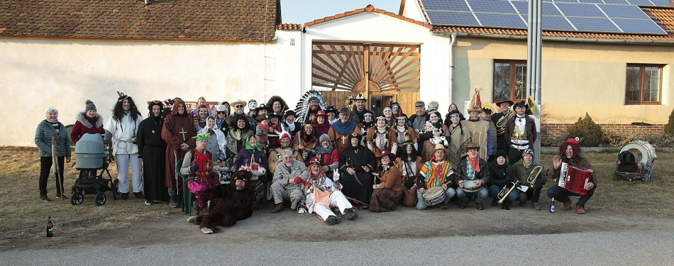 Foto Milevské maškary Masopust  ve Skalách 2025
