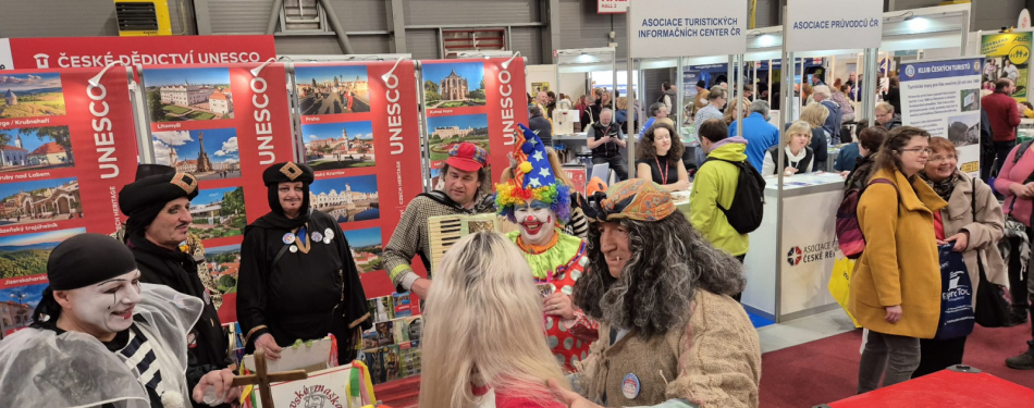 Foto Milevské maškary Milevské maškary oživily veletrh Holiday World v Praze