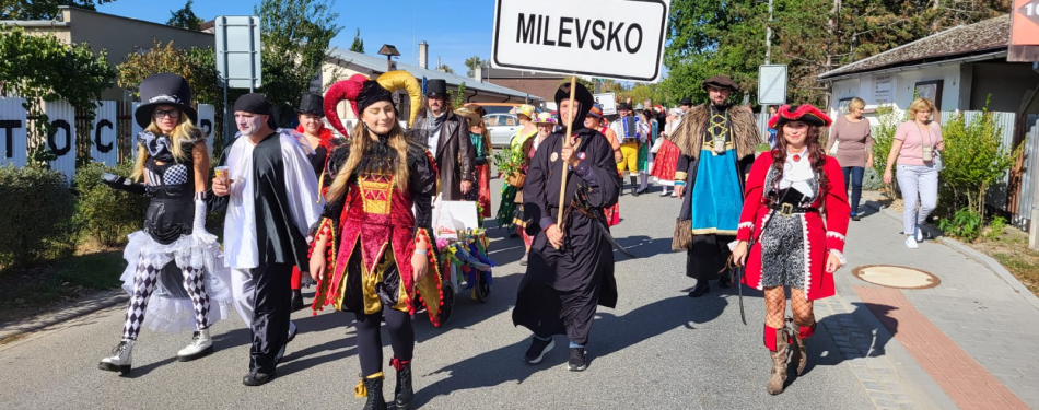 Foto Milevské maškary Burčákové slavnosti v Hustopečích