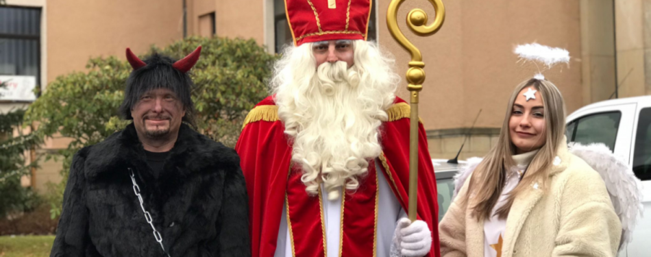 Foto k článku Mikulášská obchůzka s nadílkou