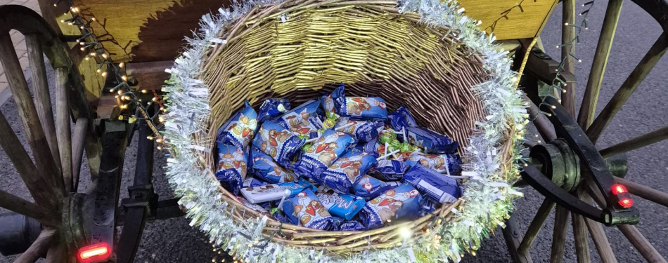 Foto Milevské maškary Mikulášská jízda s nadílkou v milevském klášteře