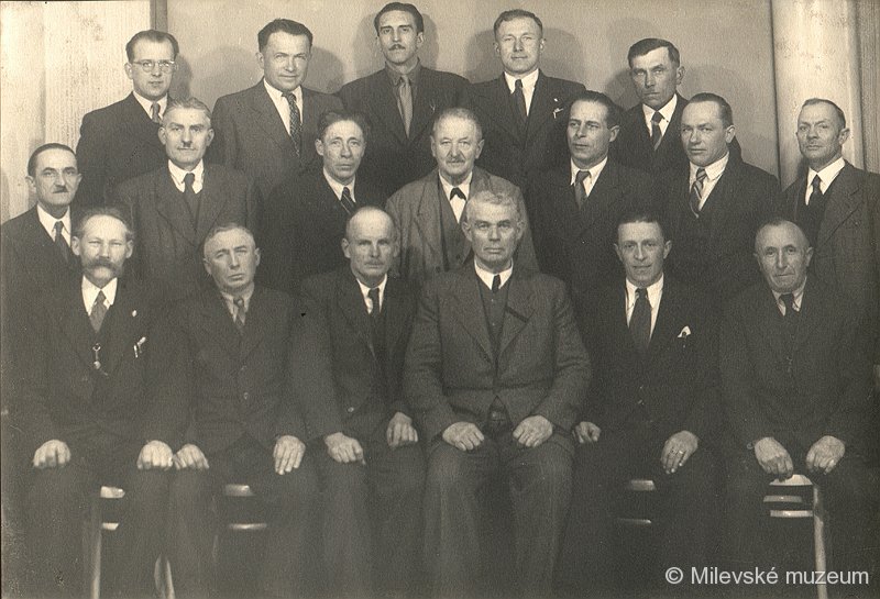 Foto k Výbor maškarního sdružení rok 1946